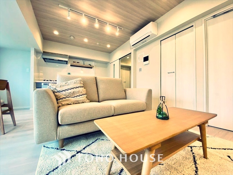 内装 【LIVING】◆simple is best◆無駄のない綺麗なつくりのリビングルームであなただけの暮らしを。