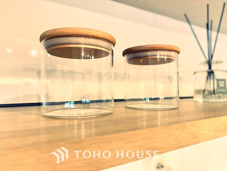 キッチン 【KITCHEN】◆ワクワク◆開放的で機能性も高いシステムキッチン。お子様は毎日のご飯にワクワク！