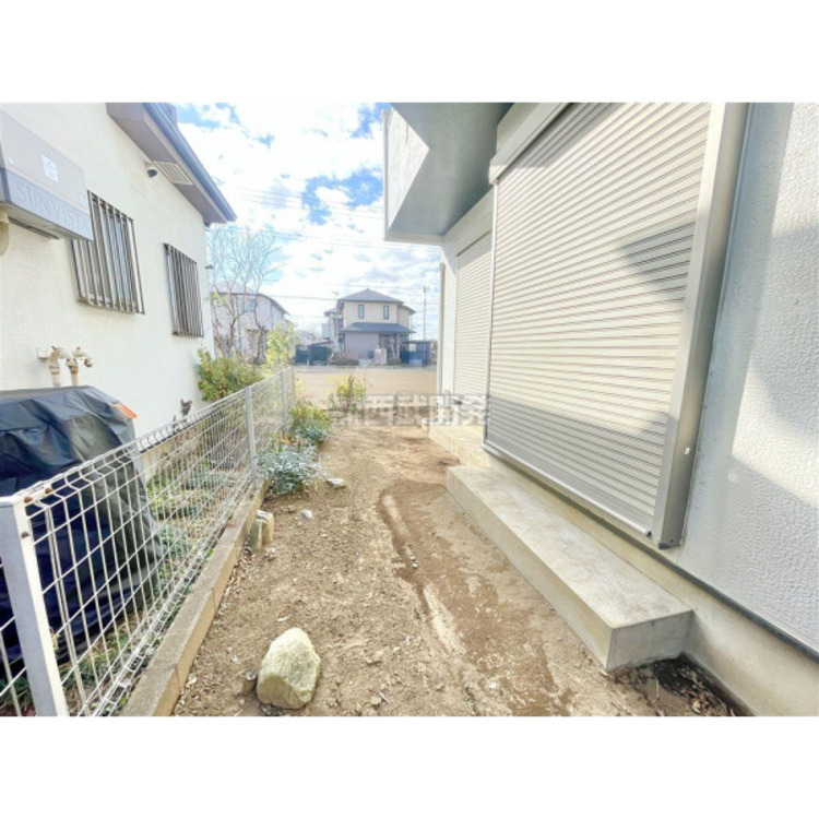 外観 お庭もございます。休日の過ごし方が楽しみですね。