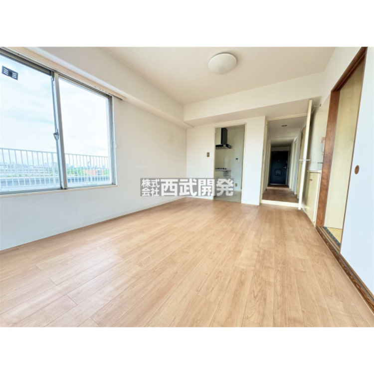 居間 リフォーム前