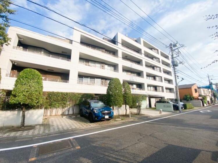 外観 2005年築　スタイリッシュな外観のマンションです