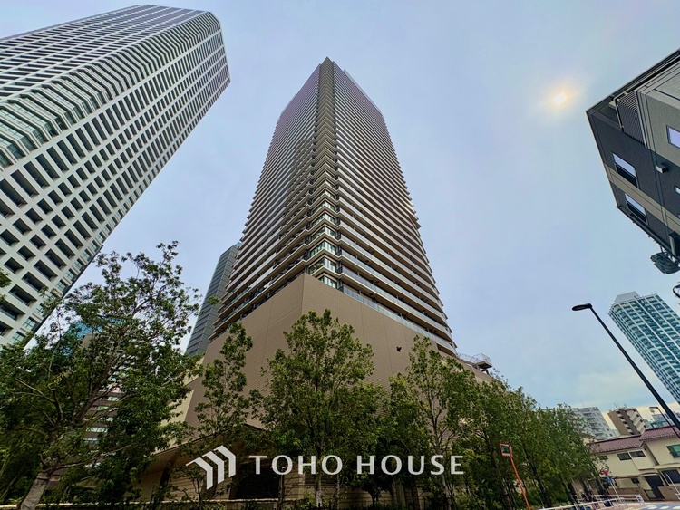 内装 【Green orchestra】◆緑の匂いに誘われて◆目を閉じれば深緑の香り。五感を研ぎ澄まし、日々の疲れを心から癒してくれる。深呼吸するほどに爽やかな薫りたち込める新緑にそと微笑む私達。