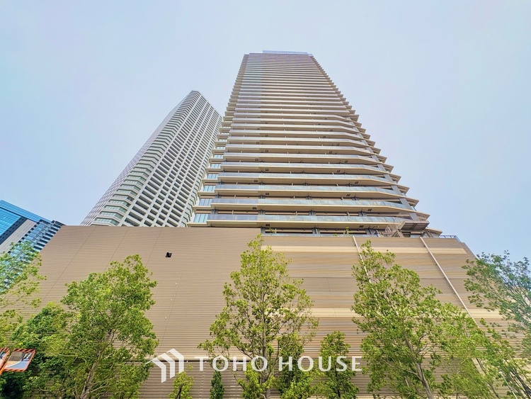 内装 【Breeze, green scent】澄み切った空気。移ろう季節の中、ゆっくりと流れる時間。幸せを噛みしめる穏やかな生活。