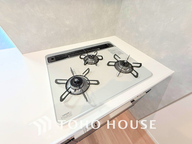 その他 3口ガスコンロでお料理のスピードもUP。効率よくお料理できますね