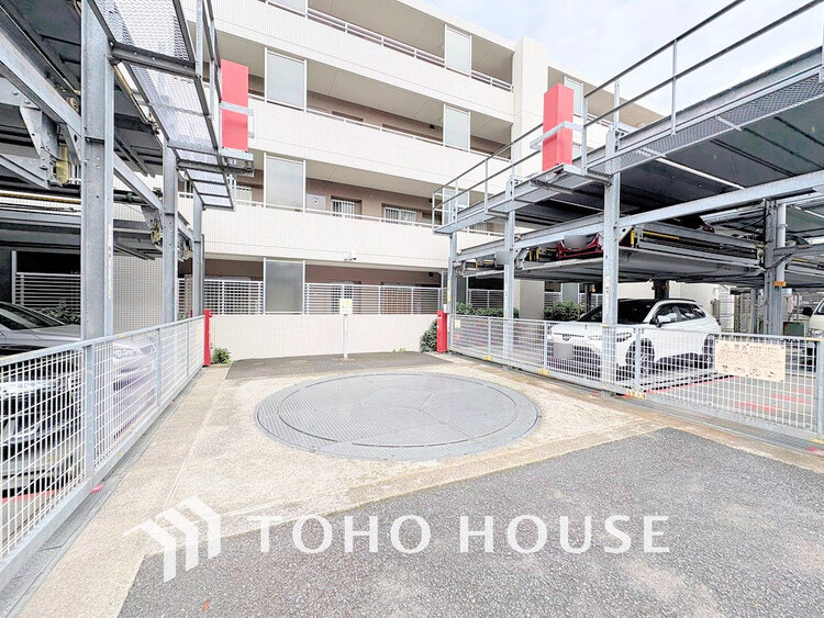 駐車場 駐車場（料金・空き状況はご確認ください）