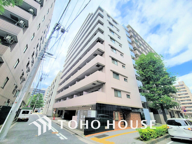 外観 〜「関内」駅徒歩4分、大切なペットと暮らせるリノベーション住戸〜南東向きのため陽当たり良好〜