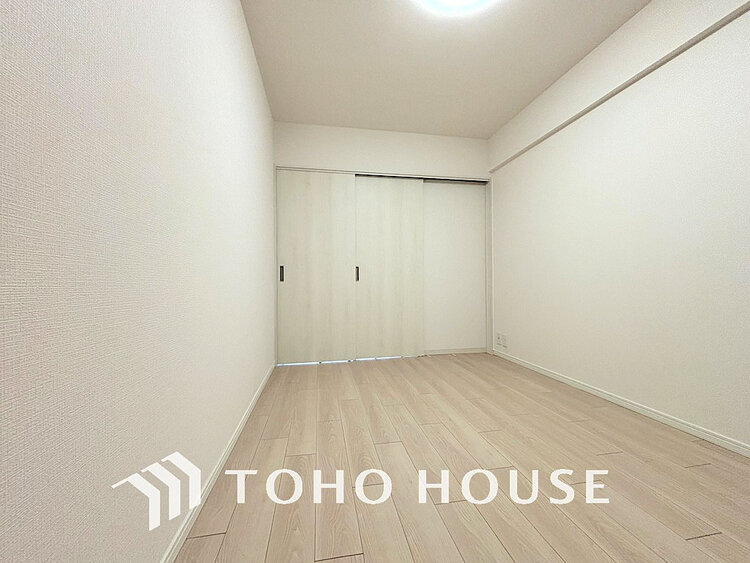 内装 家具の配置のし易い室内です。趣味の部屋としても充分な広さです