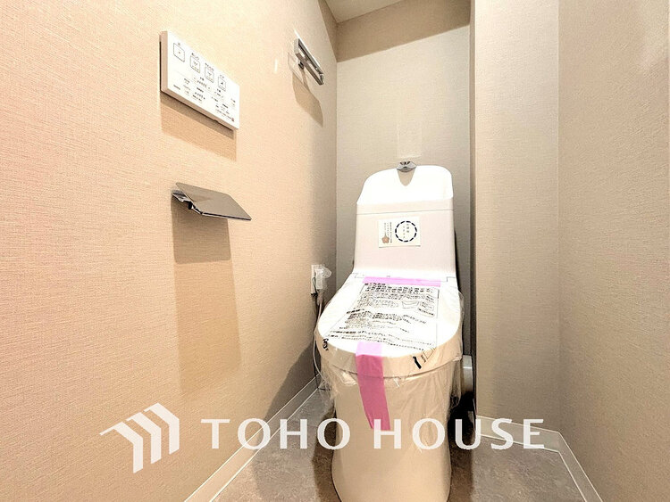 トイレ トイレには快適な温水洗浄便座付