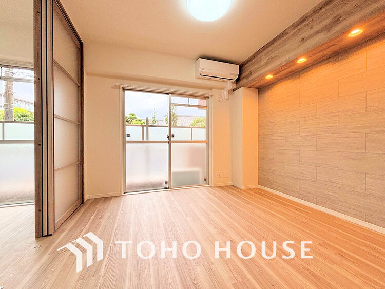 内装 家族みんなが爽やかに過ごせるように、光をたっぷり取り込んだLDK