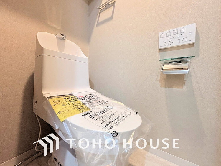 トイレ トイレには快適な温水洗浄便座付