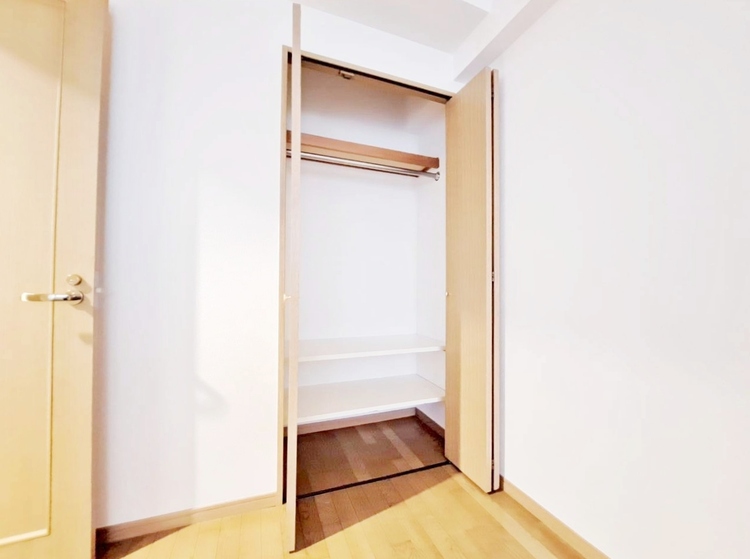 収納 居室にはクローゼットがあり、荷物もスッキリ収納して快適にお過ごしいただけます。