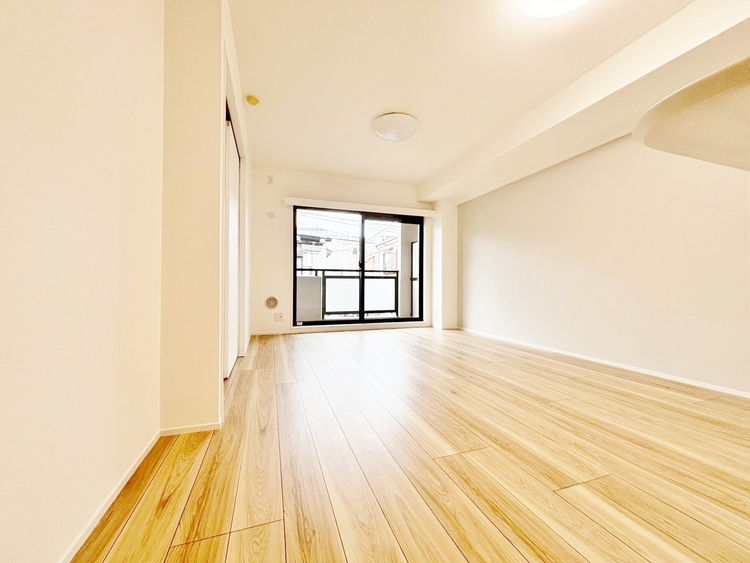 居間 過ごす時間が、たくさんの思い出として紡がれていく場所。