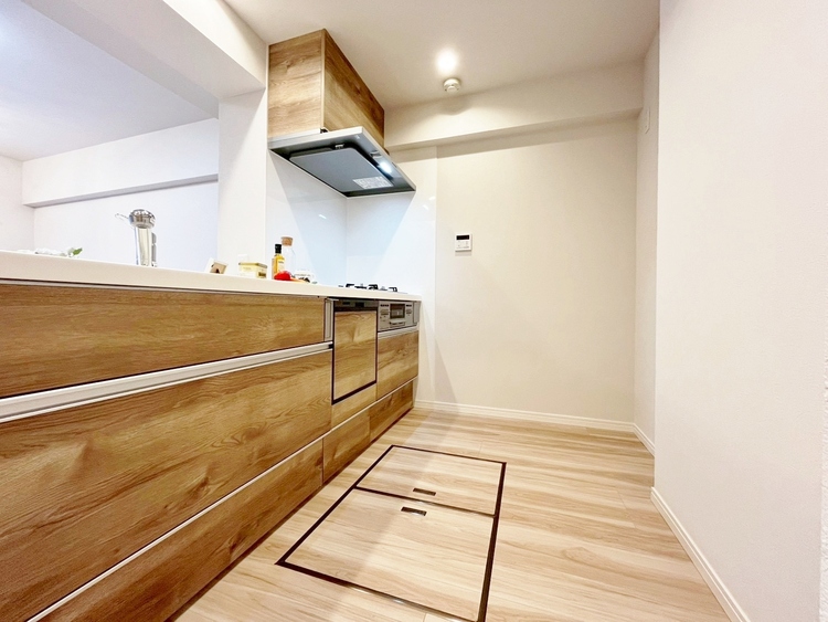 キッチン 洗練されたスタイリッシュなデザイン性と使いやすさを備えた仕様。