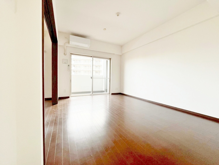 居間 「空間が織り成すひとつ先の住み心地」を演出します。