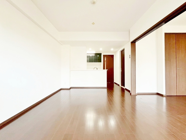 居間 過ごす時間が、たくさんの思い出として紡がれていく場所。