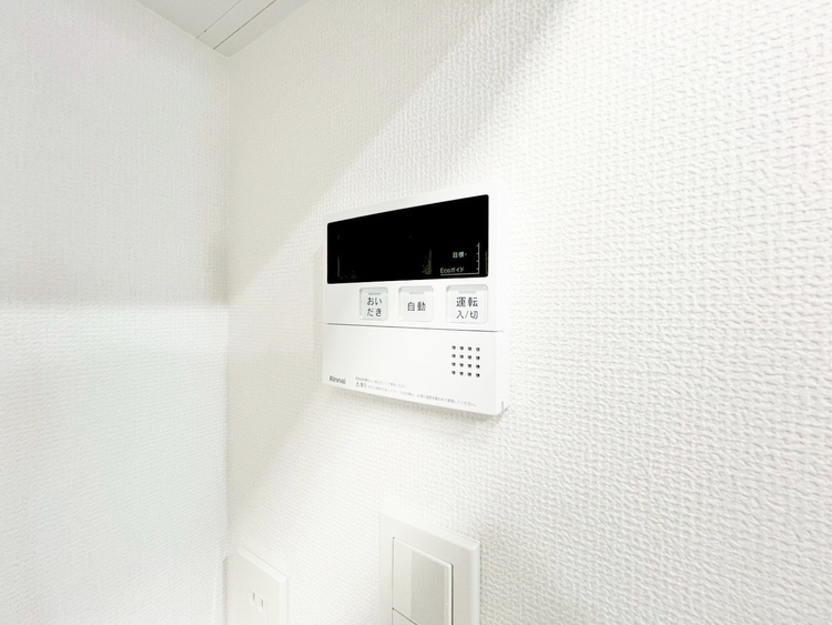 設備 見やすい画面で操作しやすい給湯パネルです。