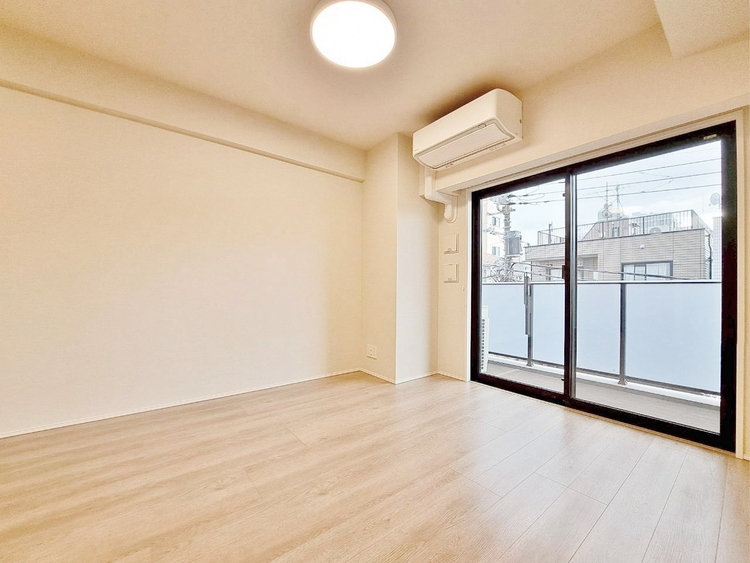 居間 豊かな居住性と、安心感を満たすクオリティが見事に調和した住空間。