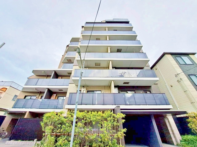 外観 資料には掲載していない情報が、現地にはたくさんあります。是非一度、現地をご確認ください。