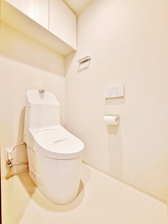 トイレ 暮らしの中のさりげないひとときの快適さにも、こだわりを、持って設備を配しております。