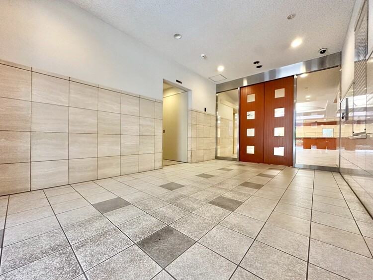 エントランス エントランスは、毎日の行き帰りで使う大事な空間です。