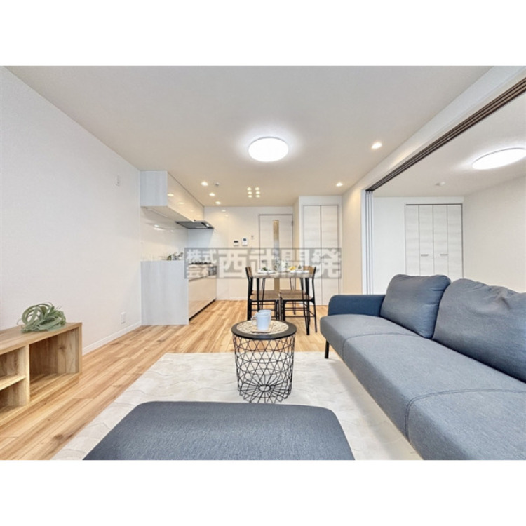 居間 【LDK11.4帖】