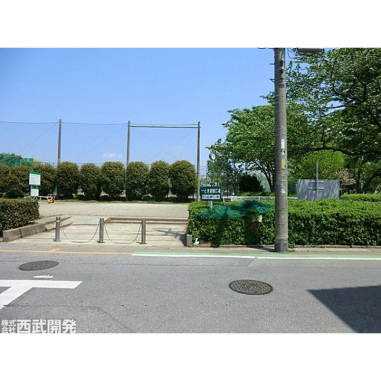 周辺 戸塚東公園(約390m)