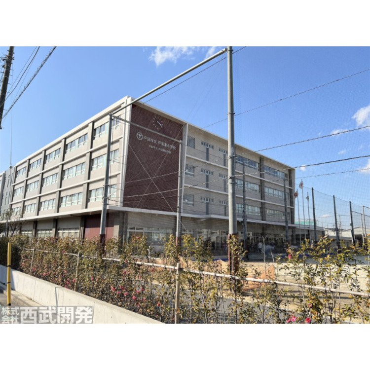 周辺 戸田東小学校(約500m)