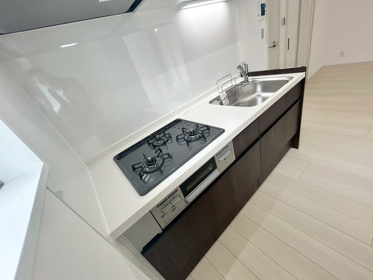 その他 開放感のあるキッチンスペース。調理をしながら、会話も弾みそうですね。