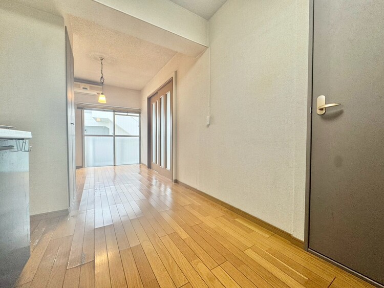 その他 清かで艶やかな時間をもたらしてくれる室内です。