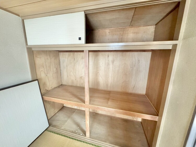 その他 家電やスーツケース、ストック品など何でも片付く嬉しい空間です。