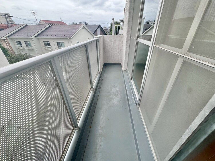 その他 朝の澄んだ空気や、夕方に吹く清々しい風を感じられるバルコニー。