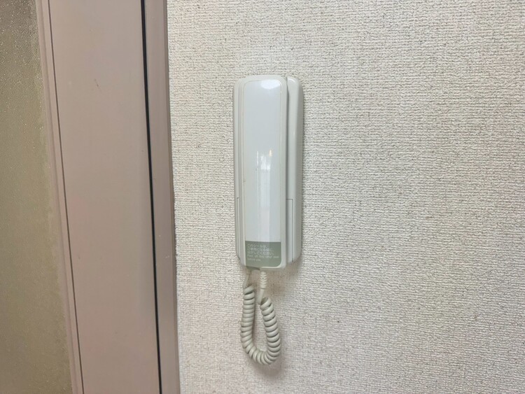 その他 誰が来てもわかる様にモニター付きインターホンを設置。