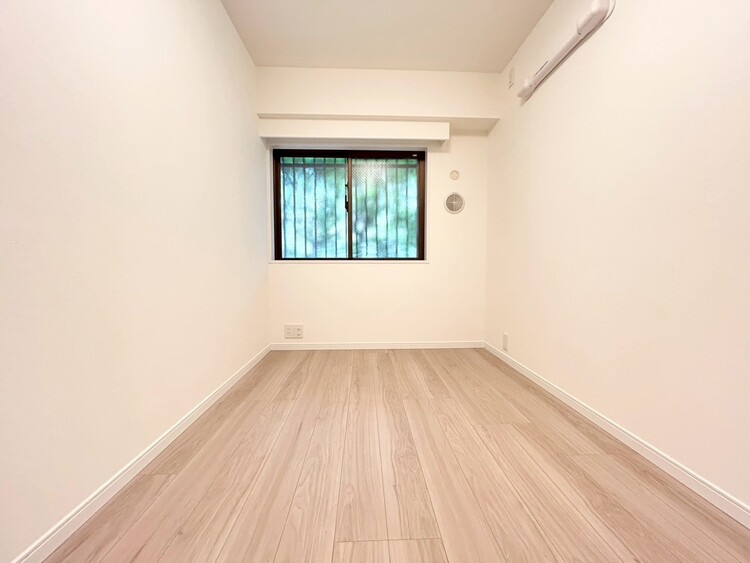 その他 清かで艶やかな時間をもたらしてくれる室内です。