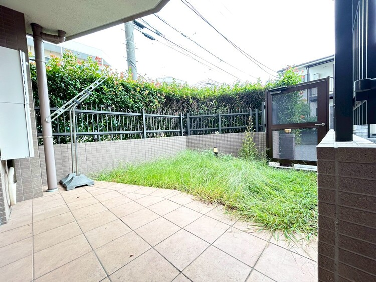 その他 朝の澄んだ空気や、夕方に吹く清々しい風を感じられるバルコニー。