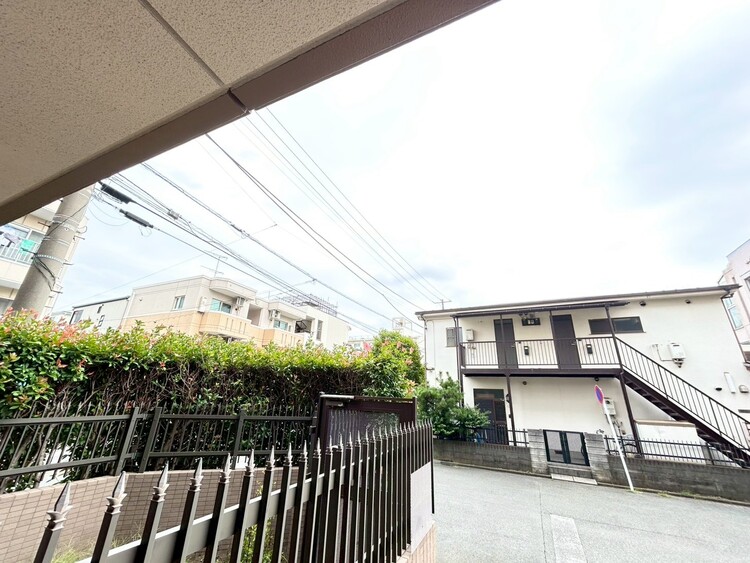 その他 眺望や窓からの景色が良いと、家で過ごす時間も快適です。