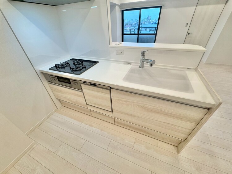 その他 開放感のあるキッチンスペース。調理をしながら、会話も弾みそうですね。