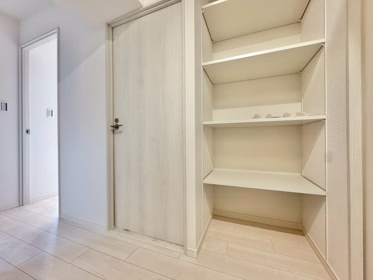 その他 清潔感のある落ち着いた雰囲気の玄関です。