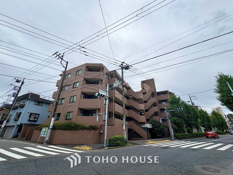 内装 【Breeze, green scent】澄み切った空気。移ろう季節の中、ゆっくりと流れる時間。幸せを噛みしめる穏やかな生活。