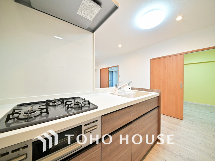 キッチン デザインと機能性を兼ね備えたシステムキッチン