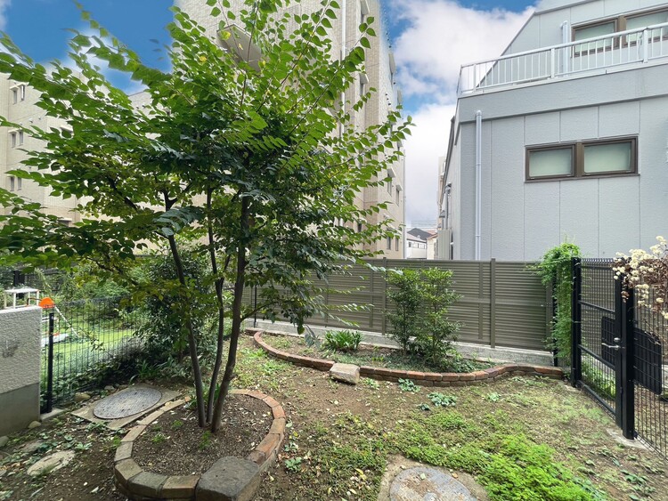 その他 眺望や窓からの景色が良いと、家で過ごす時間も快適です。