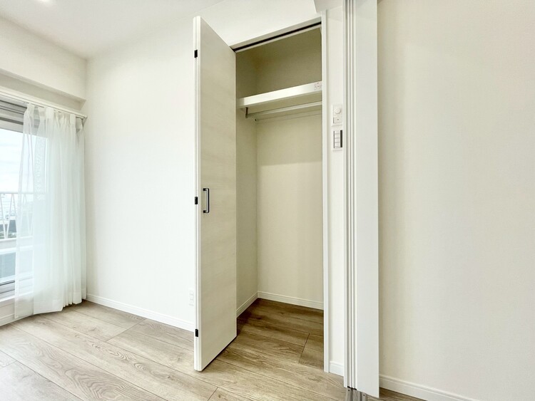 その他 収納スペースが付いていて、お部屋を広く使っていただけます。