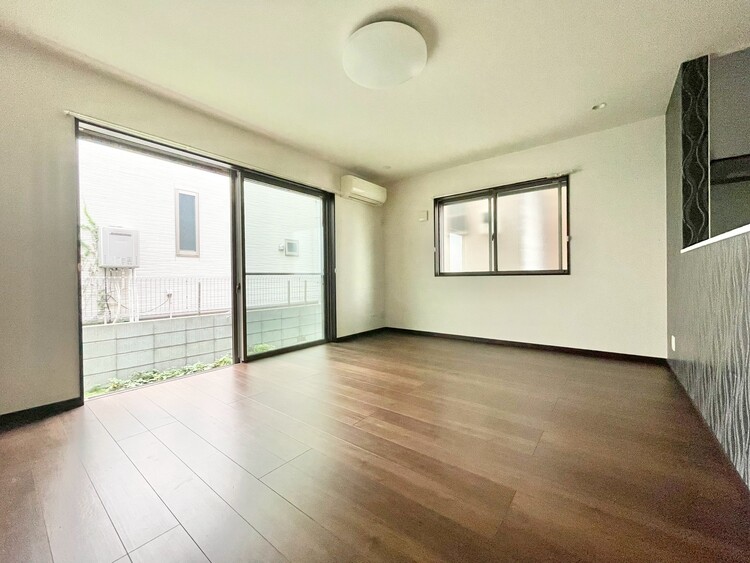 その他 通風・採光に優れ、心地よい光と風が溢れています。