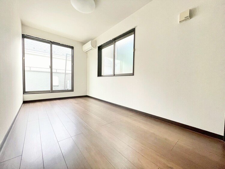 その他 清かで艶やかな時間をもたらしてくれる室内です。