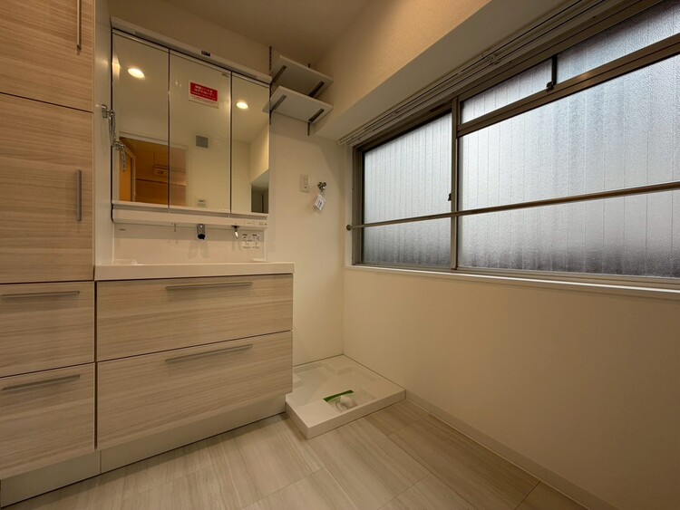 洗面 十分な広さの脱衣所。