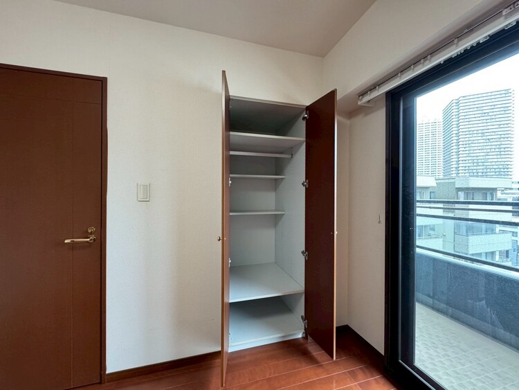 その他 家電やスーツケース、ストック品など何でも片付く嬉しい空間です。