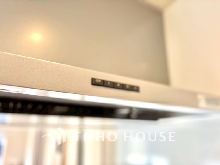 その他 【KITCHEN】◆開放的◆後片付けが楽なシステムキッチン。収納スペースの充実！