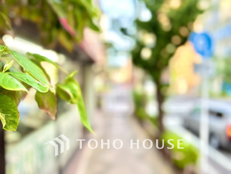 その他 【ENTRANCE】◆そびえ立つ◆我が家のシンボル。遠くの空が赤く染まる夕べが待ち遠しい。