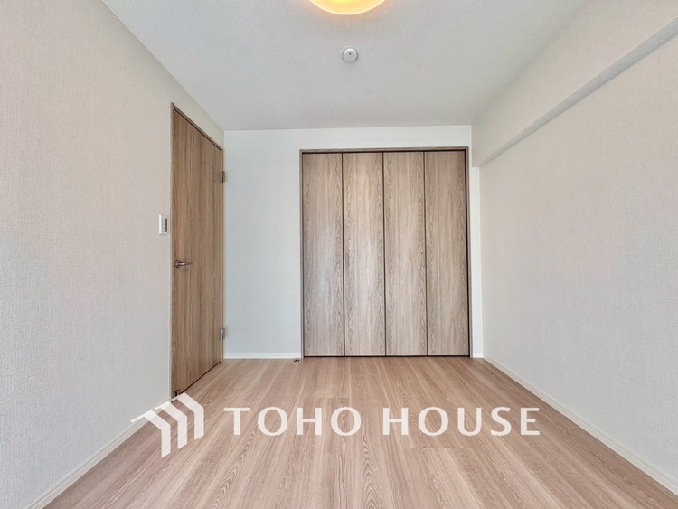 内装 【PRIVATE ROOM】◆属毛離裏◆子は父を手本とし、母に愛育されて成長する。家族の深い繋がり。いつまでも大切にしたい。