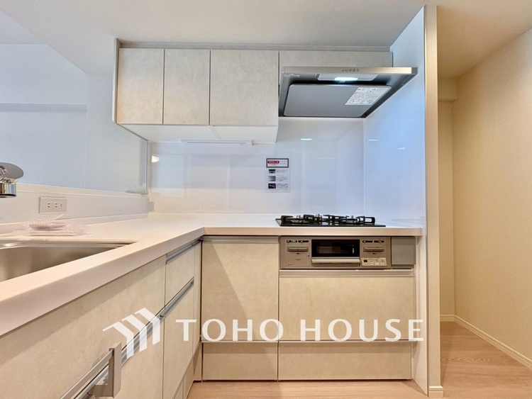 キッチン 【KITCHEN】◆Happy◆愛情たっぷりのお料理で家族にHappyを。システムキッチンがあなたをサポートしてくれます。