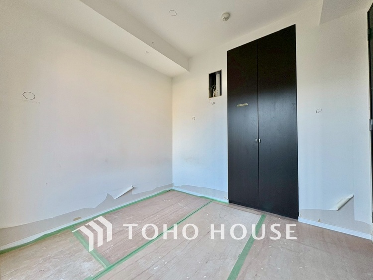 内装 現在改装中◆属毛離裏◆子は父を手本とし、母に愛育されて成長する。家族の深い繋がり。いつまでも大切にしたい。